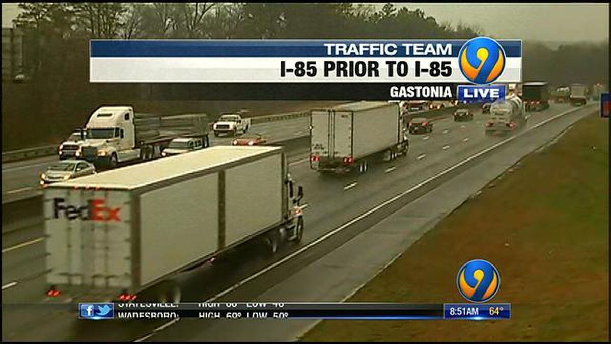 Officials respond to 6car wreck on I85 in Gastonia