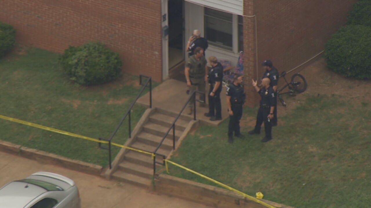 Brothers arrested in west Charlotte shooting