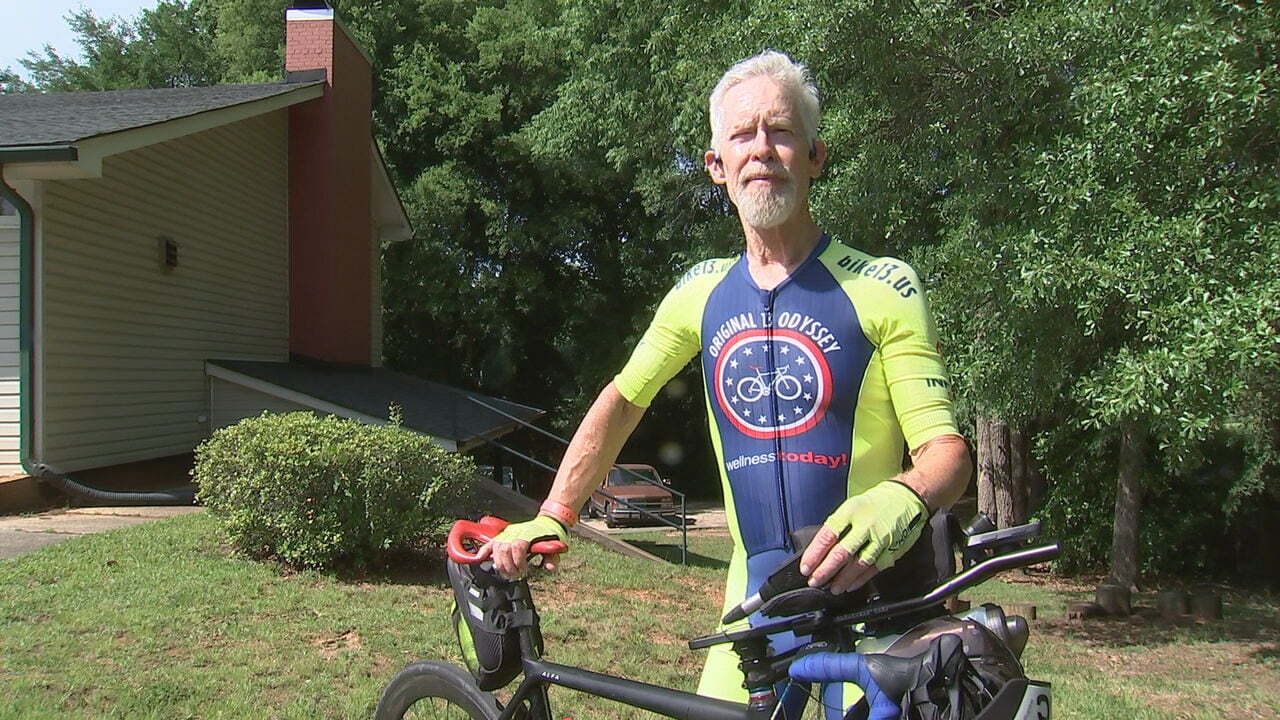 Betsy Ross descendant tours 13 states on bicycle, makes stop in Belmont