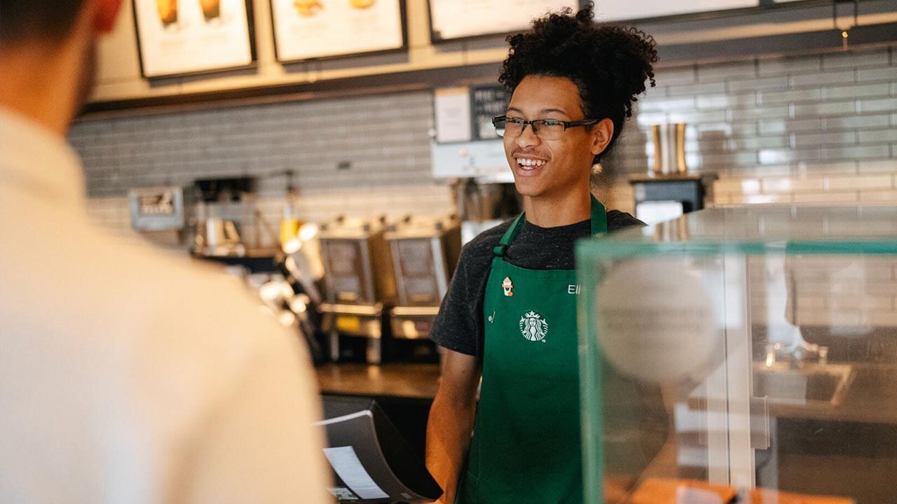 Starbucks rolls out new dress code for baristas WSOC TV Starbucks rolls out new dress code for baristas WSOC TV